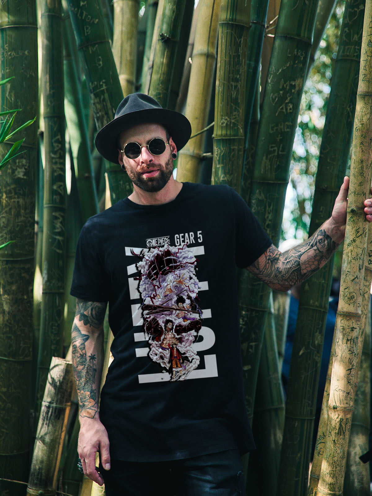 Luffy Gear 5 Evolution – Premium T-Shirt